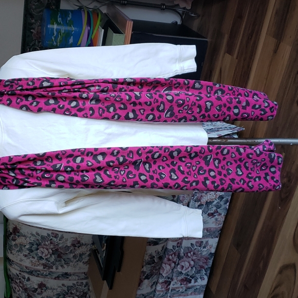 Accessories - HP. Long Scarf Doubled as a belt. Does contain small hole shown in 3rd picture
